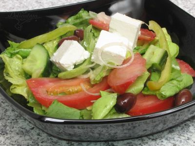 Salată grecească ţărănească